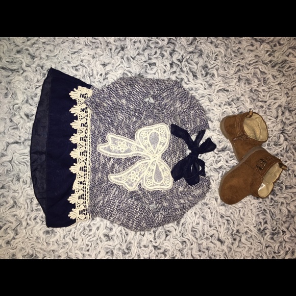 Adorable Blouse - Picture 1 of 5